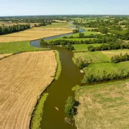 Vue aérienne de la rivière Acheneau