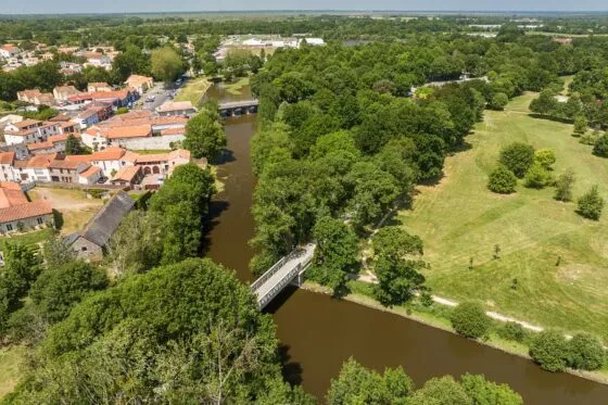 Vue aérienne de la rivière Boulogne