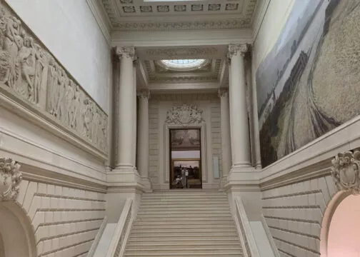 Escalier monumental du Musée d'Arts de Nantes