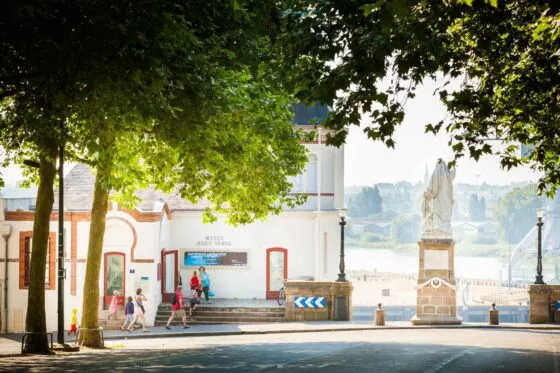 Vue depuis la butte Sainte-Anne à Nantes devant le musée Jules Verne